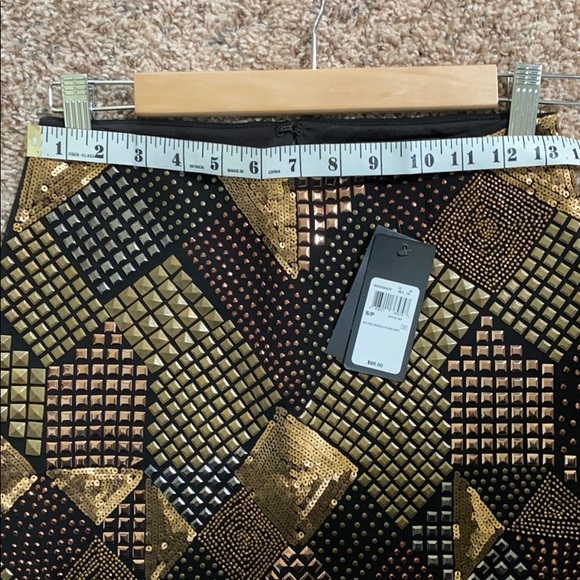 Embellished Guess Mini skirt NWT - Picture 9 of 10